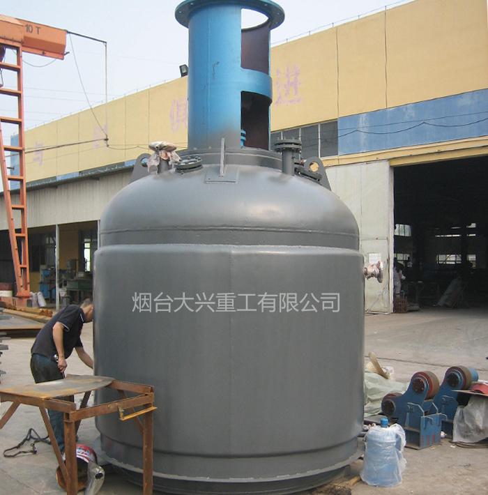 鈦設備反應釜加熱方式